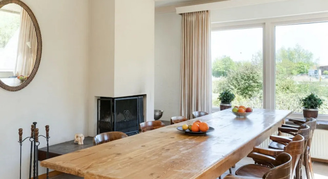 Scenic Villa Near Bergen Close to the sea, จอง วิลล่า อาลค์มาร์ Noord-Kennemerland