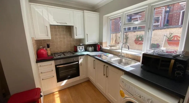 Апартаменты Sandown Seaside Apartment Ground Floor 4
