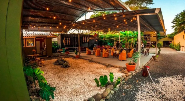 Nirimo Hostel and Studios