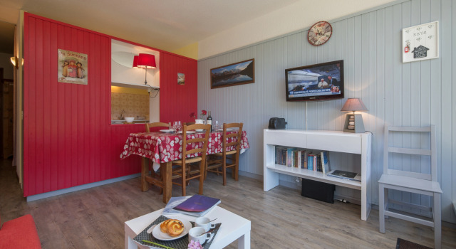 Cœur 5, Prenota Appartamento Hotel a Alvernia con parcheggio, Parcheggio