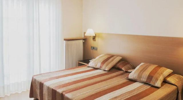 Трёхместный номер Standard Hotel Santa Anna