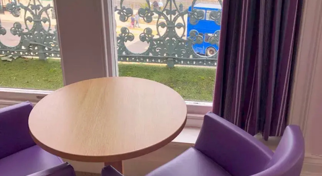 Семейный номер Standard Royal Esplanade Hotel