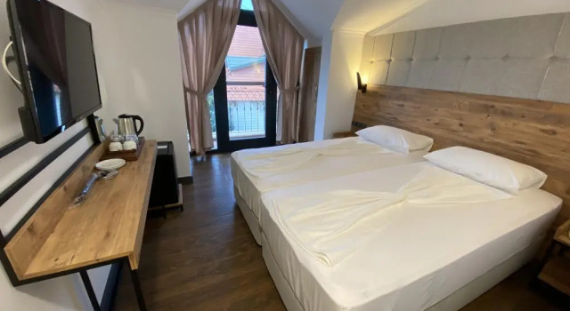 Miyas Luxury Hotel
