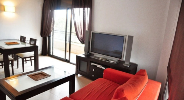 Apartamento Vista a la Playa Para 5 Personas en Cambrils, Забронировать Апартаменты/квартира Отели El Baix Camp с бассейном, Бассейн