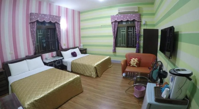 Reny Lake Warm Hostel, Book Hostel / Vandrerhjem Hostels i Chiayi, Hostel / Vandrerhjem