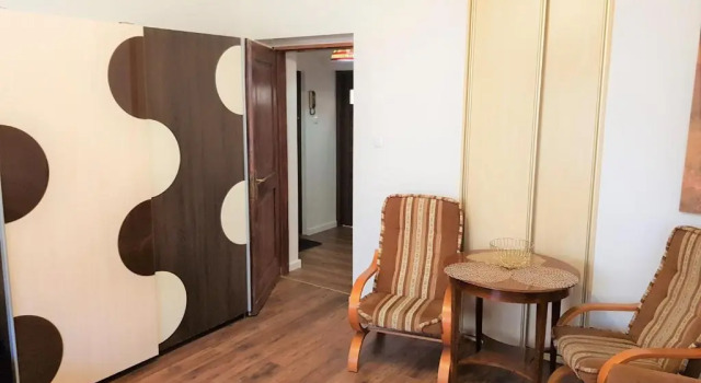 Mieszkanie przy Chrzanowskiego, Varaa Hotelli Hotellit Pommeri pysäköinnillä, Pysäköinti