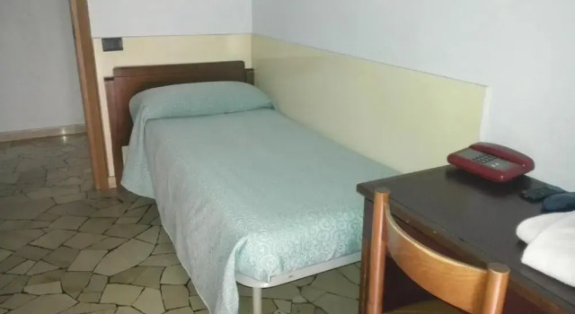 Номер Economy hotel mira