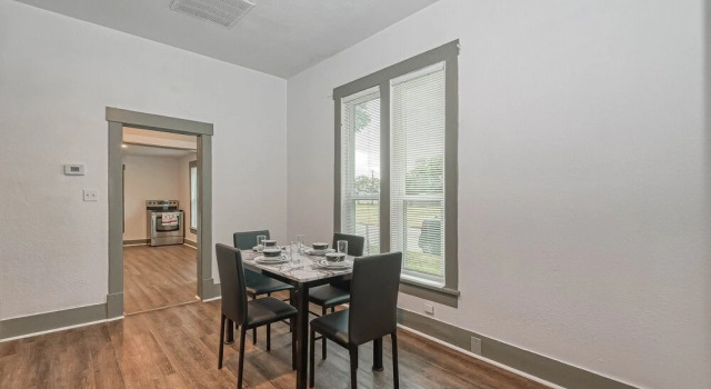 New Listing! Chillaxing in Texas City, Minimalist Home, Wifi, Close to Texas Museum, Κράτηση Ξενοδοχείο Τέξας Σίτυ Χιούστον
