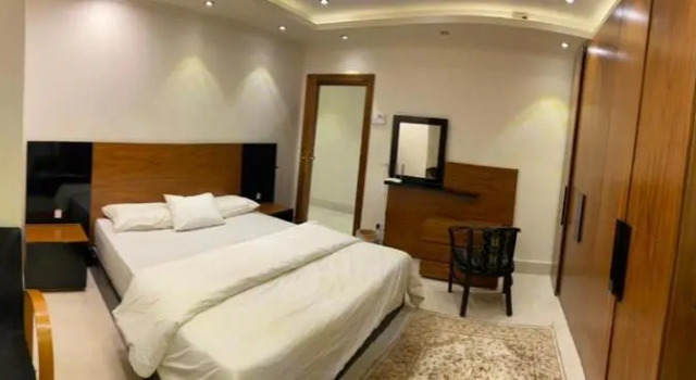 شقه على كورنيش المعادى تطل مباشرة على النيل للعائلات فقط, Rezervovat Hotel Káhira Cairo Governorate