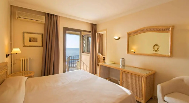 Standard cvadruplă cameră cu vedere la mare Cap Roig