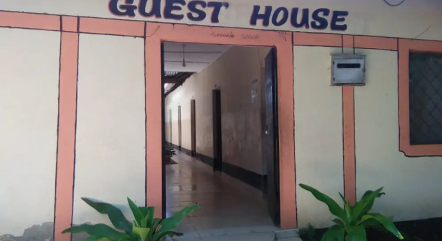 Migingo Half London, Book Hotel Hotels in Coast Region with Parking, Parking