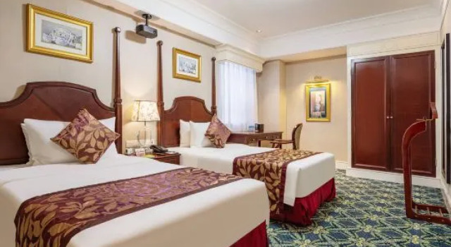 Люкс Ramada Yichang Hotel