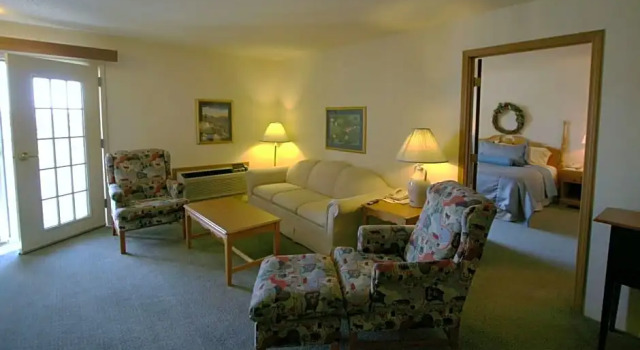Двухместный люкс c 1 комнатой с балконом Best Western Dodgeville Inn & Suites