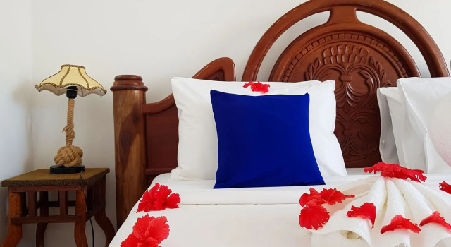 Protels La Plage Resort, Забронировать Отель Отели Буэхуу 4 звезды, 4*