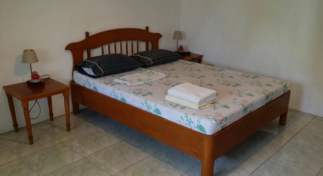 Lapu Lapu Cottages and Restaurant