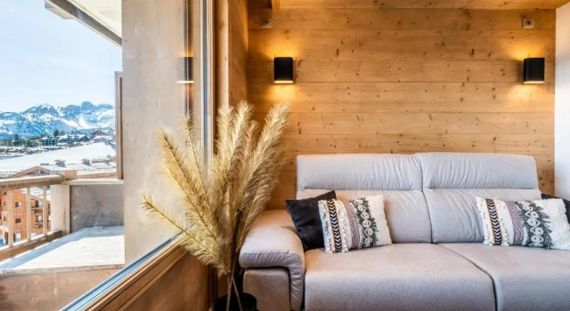 Maya Hôtel Courchevel 1850, Prenota Appartamento Hotel a Alvernia con parcheggio, Parcheggio
