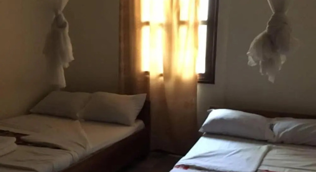 Двухместный номер Standard Rwenzori International Hotel