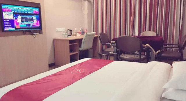 Двухместный номер Standard Thank Inn Chain Hotel Jiangxi Ganzhou Ningdu South 3rd Ring Road