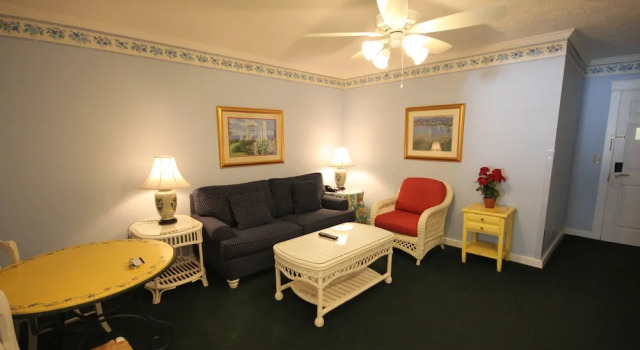 Номер Comfort Lilac Tree Suites