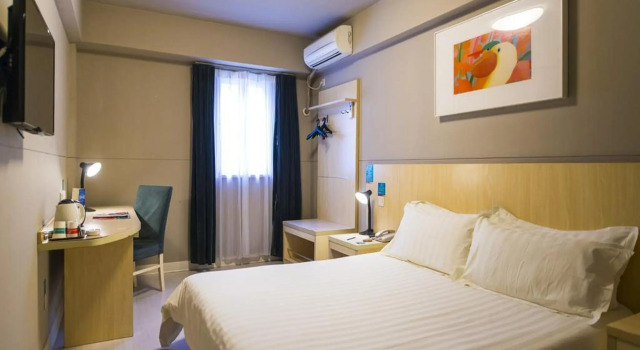 Номер Standard Jinjiang Inn Zhenjiang Yangzhong Yangzi Middle Road