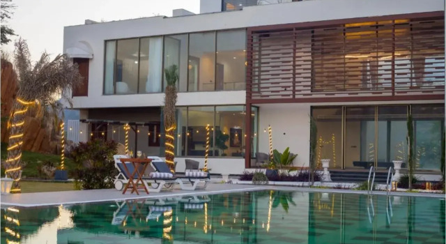 ELIVAAS Prive Kvanya Mansion with Pool, Забронировать Вилла Отели штата Раджастхана 3 звезды, 3*
