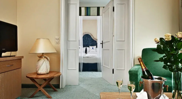 Люкс Deluxe MAXIMILIAN Grand Hotel