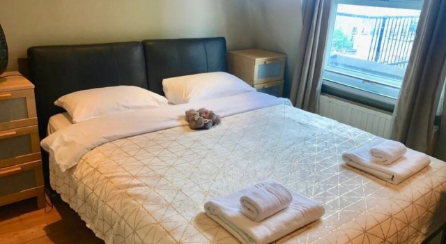 Beautiful & Bright Apartment Next To Museums, Забронировать Апартаменты/квартира Апартаменты Лондона, рядом с Эрлс Корт, Апартаменты/квартира