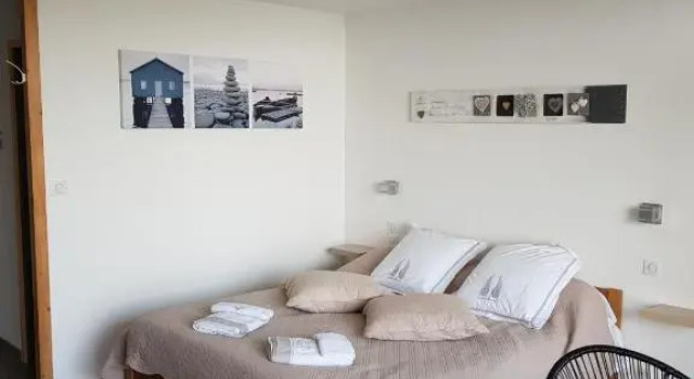 Studio avec sauna au calme à 15 min de Colmar, Забронировать Отель Отели Alsace Wine Route с парковкой, Парковка