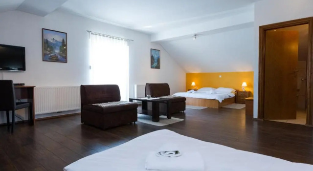 Семейный номер Deluxe Plitvice Palace