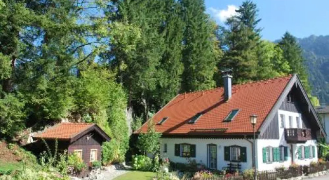 Villa Asih, Reservar Vila Oberammergau 