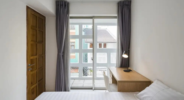 Семейный люкс с балконом The Tropical Residence Serviced Homestay