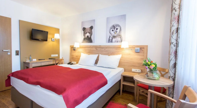 Двухместный номер Standard с балконом Hotel Diana