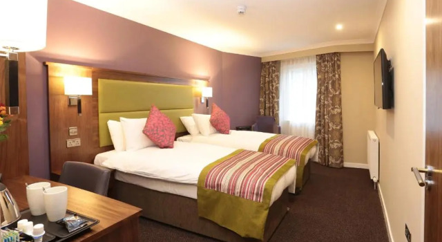 Номер Standard Woodlands Hotel, BW Signature Collection