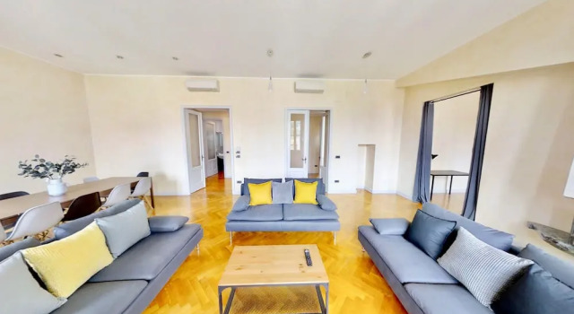 Triestevillas A/C Huge Central & Brand New - 5BR