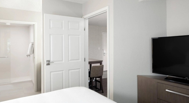 Люкс с 2 комнатами Pleasanton Marriott