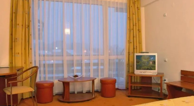 Hotel Oasis, Rezerwuj Hotel Hotele w Prahova Valley z parkingiem, Parking