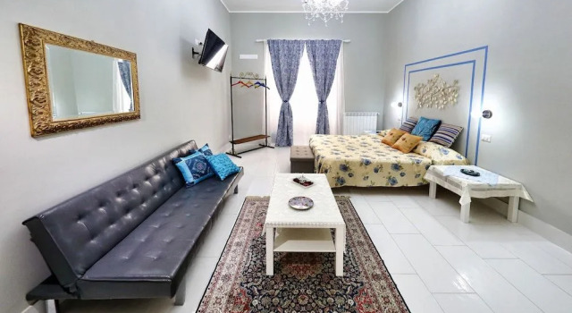 Akemi House Catania Luxury Accomodations, Забронировать Отель Катания Сицилия, рядом с Кафедральный собор Катании