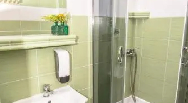 Gościniec Kapella, Đặt Khách sạn Lwowek Slaski Lower Silesia