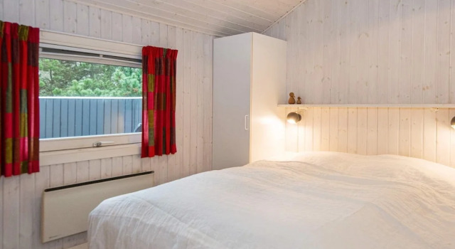 Luxurious Holiday Home in Fanø With Indoor Whirlpool, Rezerwuj Hotel Hotele 4-gwiazdkowe w Fano, 4*