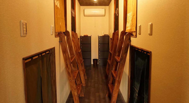 Кровать в общем номере Hostel Knot