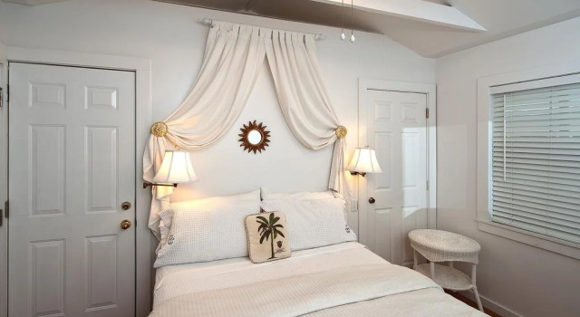Bungalow Beach Resort