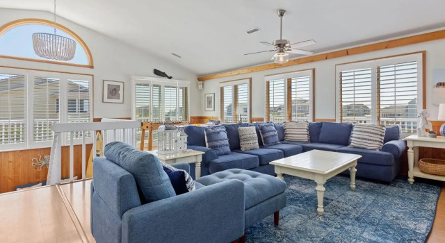 1030 La Bellena Cottage 3 Min Walk to Beach