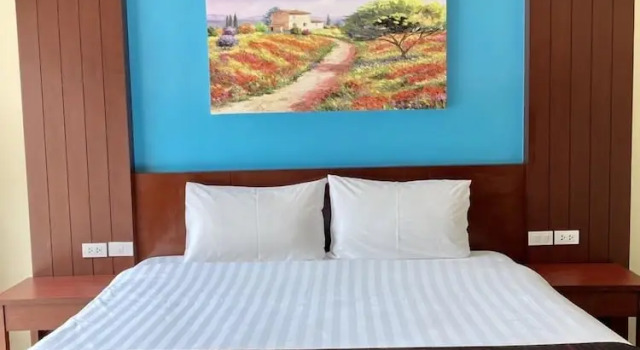 Студия Comfort Baan Sudarat Hotel
