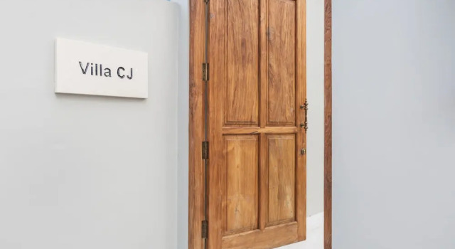 Villa CJ