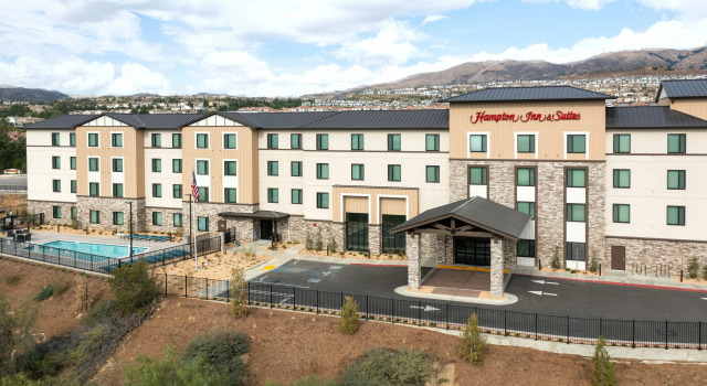 Hampton Inn & Suites Porter Ranch Los Angeles, Забронировать Отель Чатсуорт San Fernando Valley