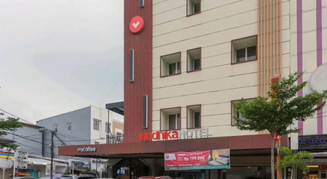 Hotel Vindhika Pengayoman, Book Hotel Hotels in Sulawesi with Parking, Parking