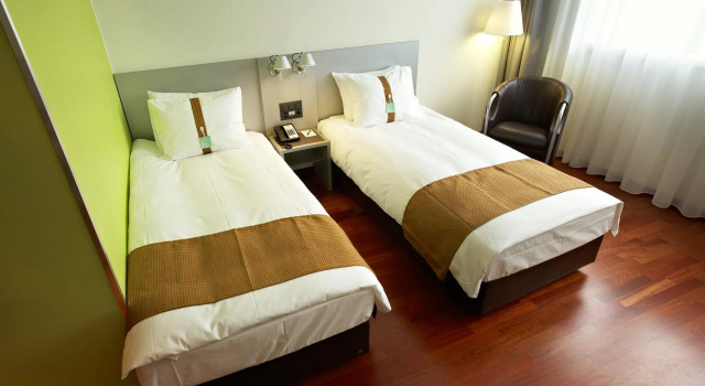 Двухместный номер Standard Holiday Inn Zürich Messe by IHG