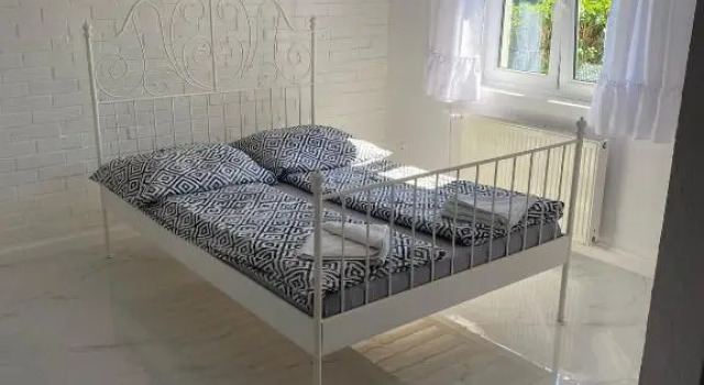 Студия White Apartment