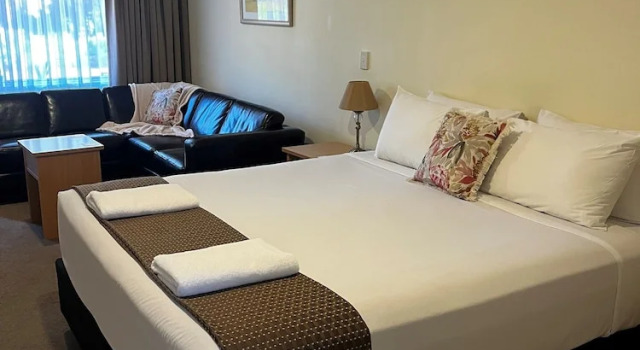 Студия Executive Emu Point Motel