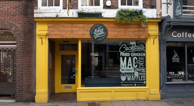 Коттедж York Minster-3 Bed-sleeps 6-fireplace-free Parking